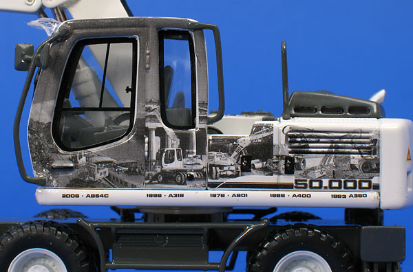 Picture Liebherr A 904 C – Special Edition “50.000”