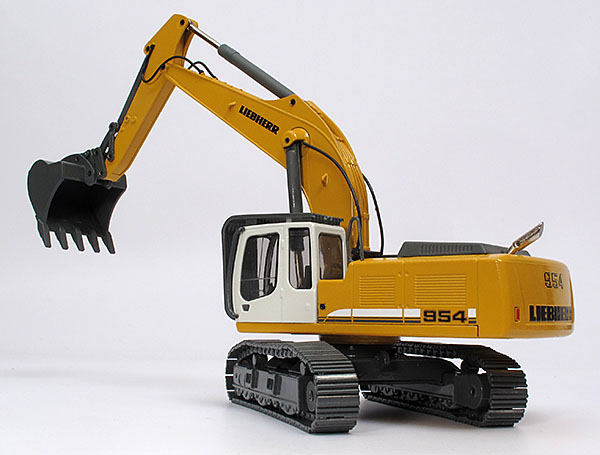 Picture Liebherr R 954 C (with attachment tools)