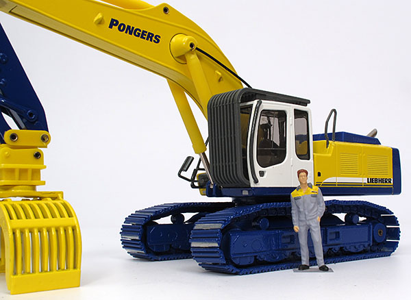 Picture Liebherr R 954 C – “Pongers”